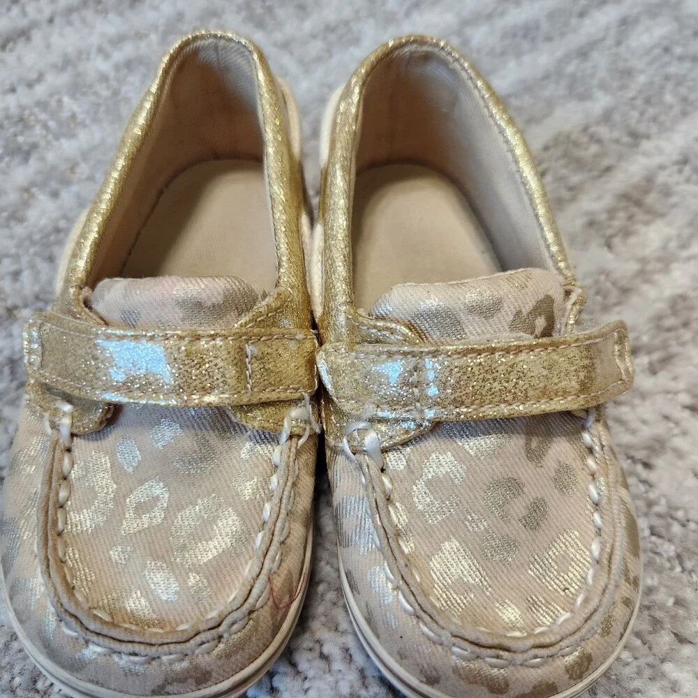 Sperry child animal print crib shoes gold size 4